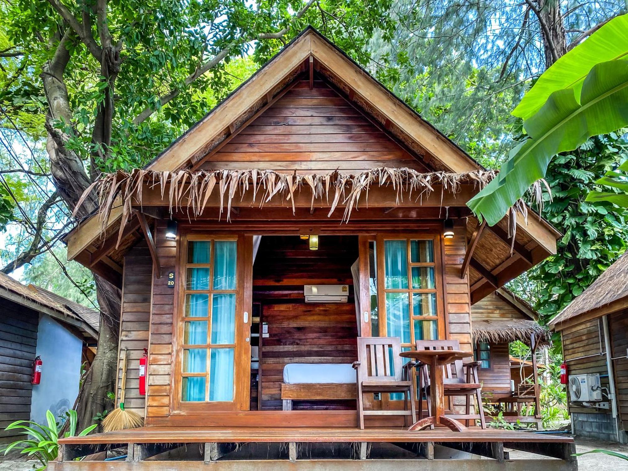 Lipe Beach Resort Esterno foto