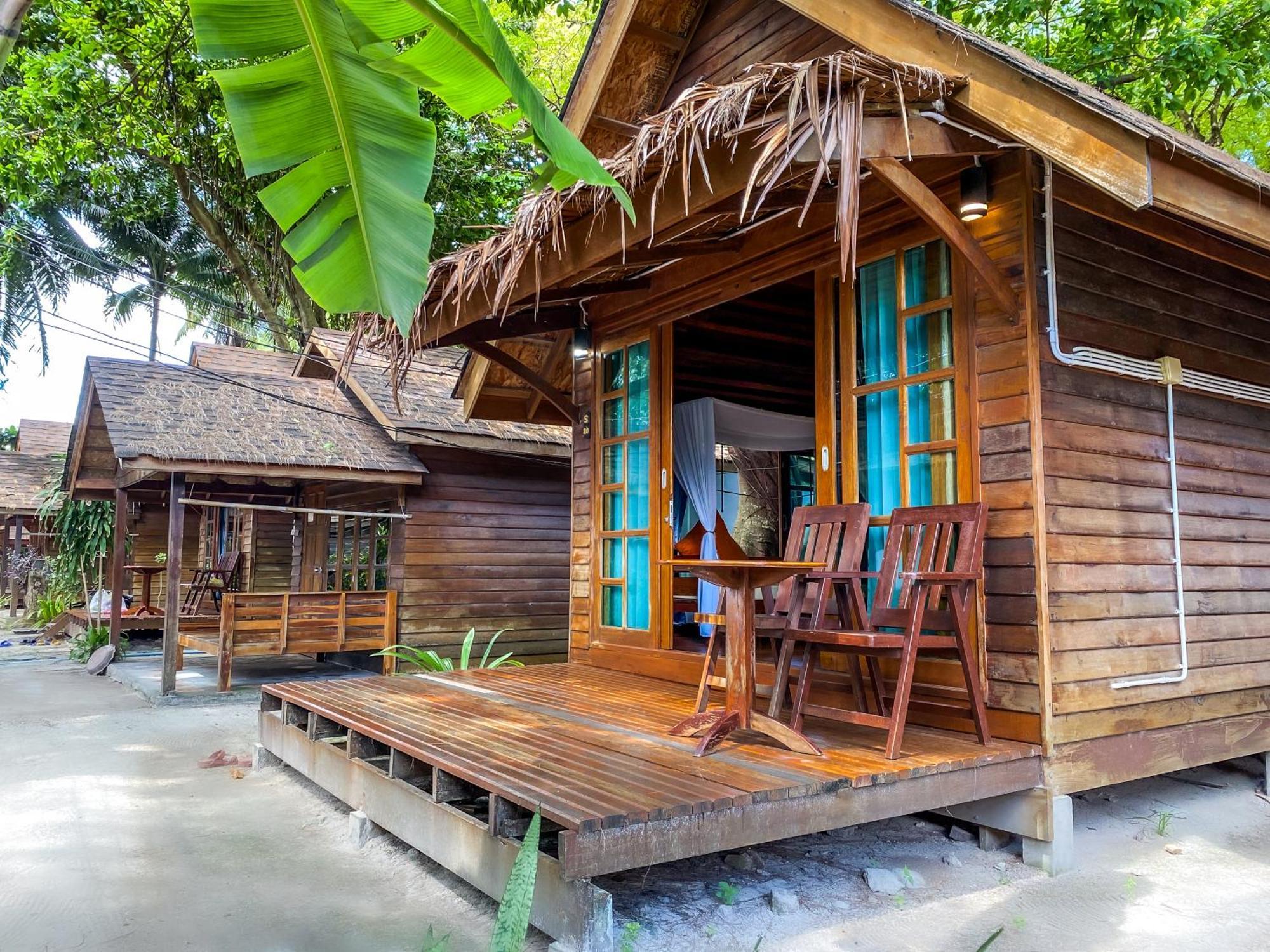 Lipe Beach Resort Esterno foto