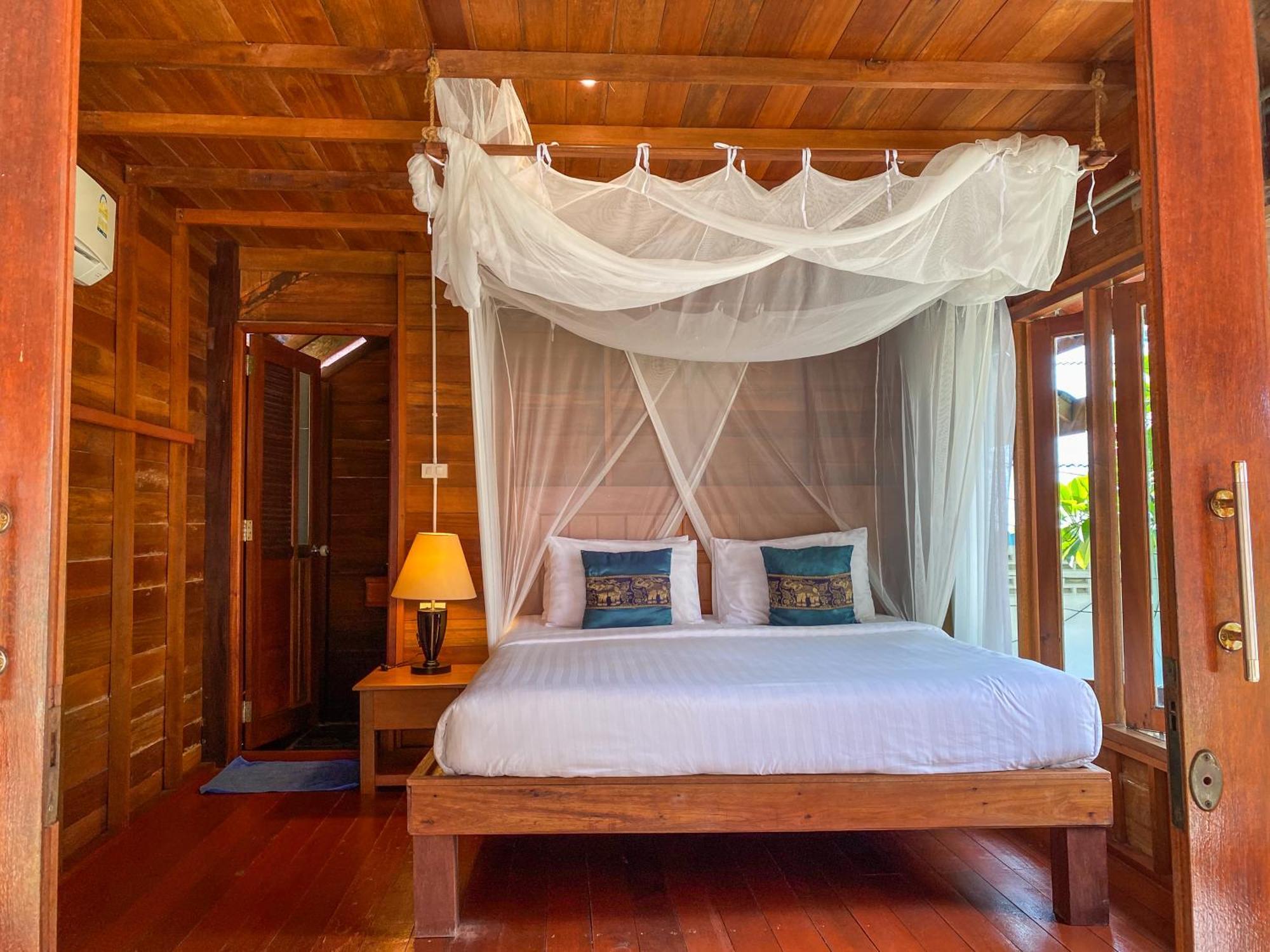 Lipe Beach Resort Esterno foto