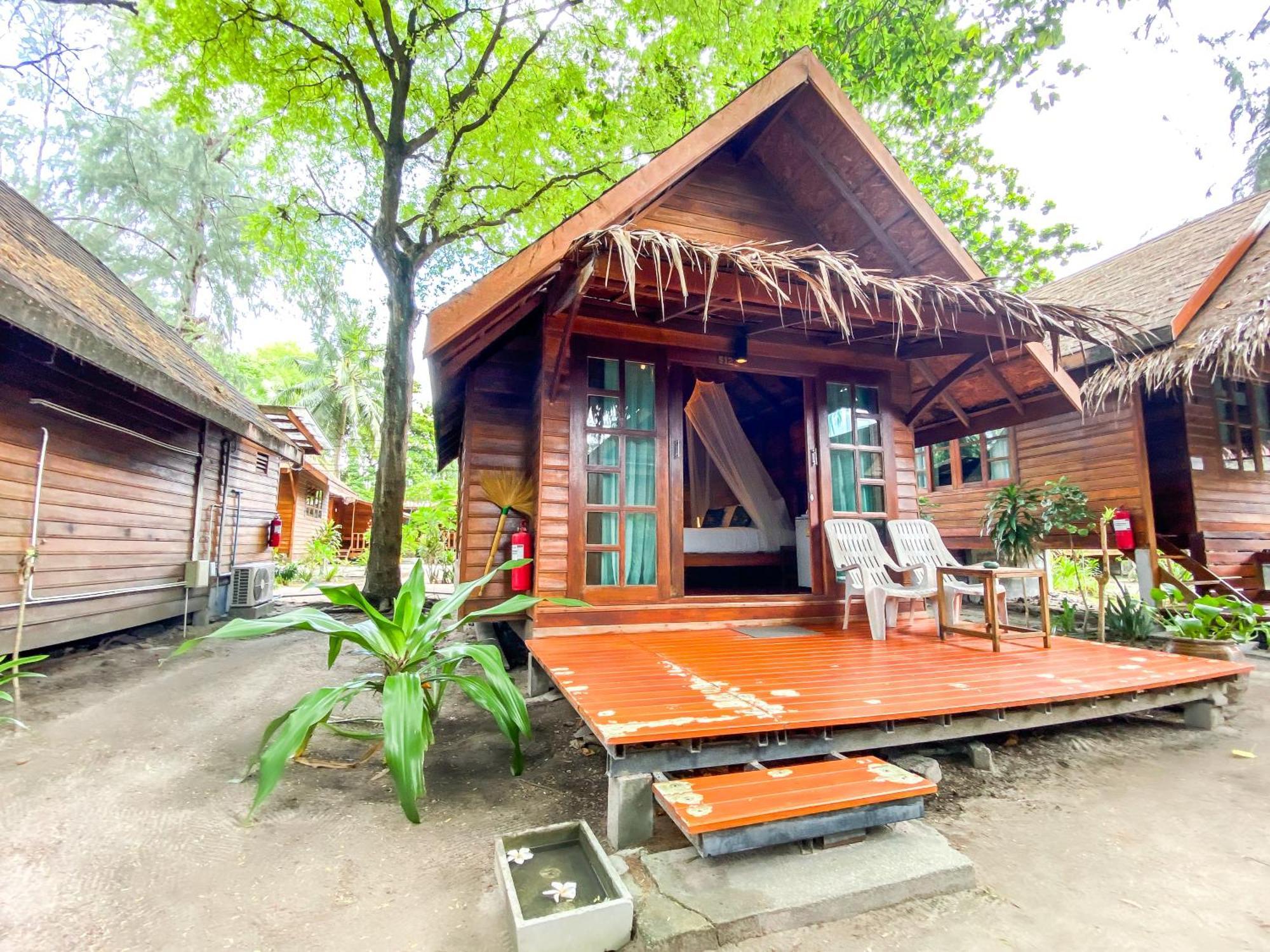 Lipe Beach Resort Esterno foto