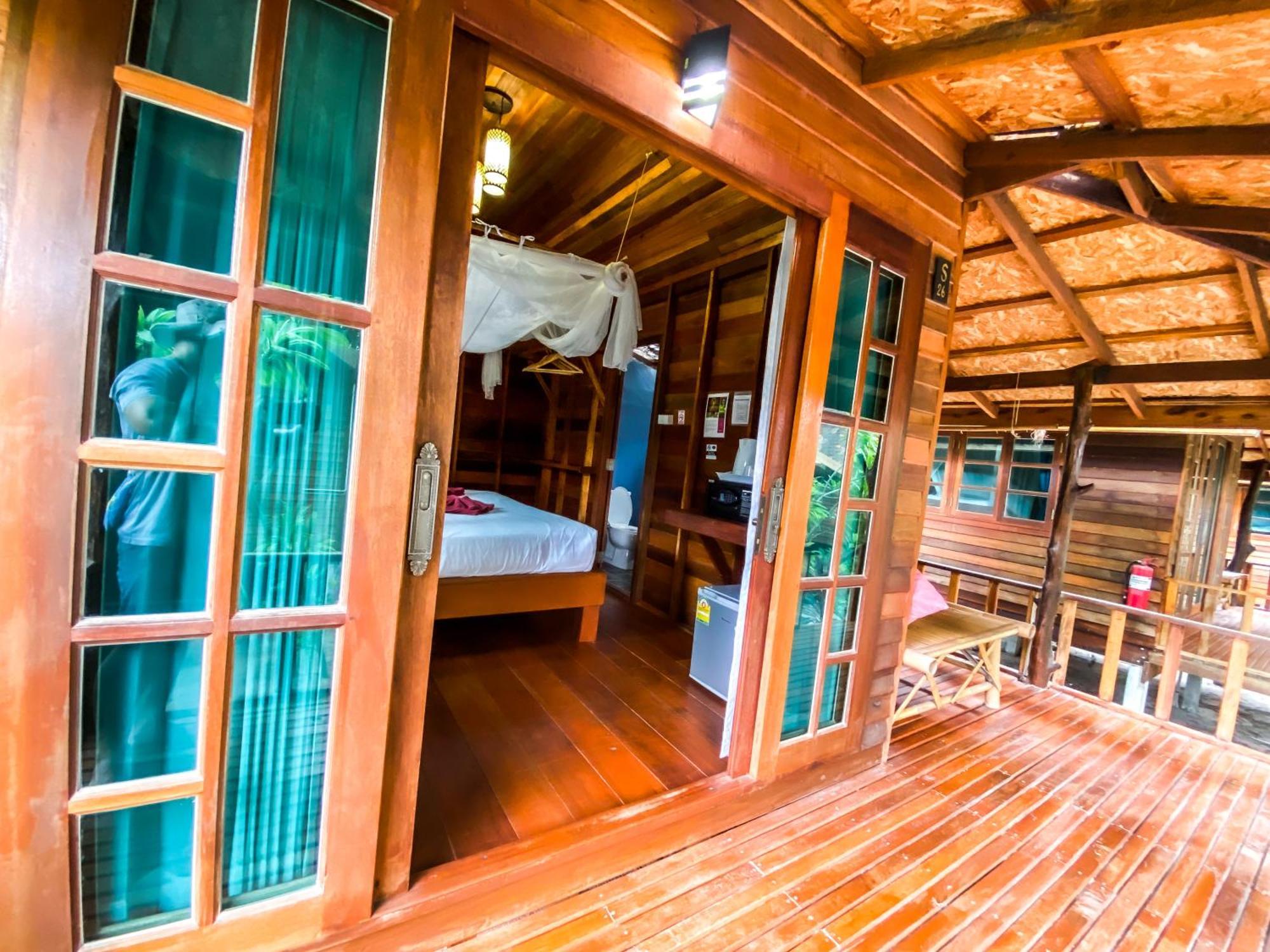 Lipe Beach Resort Esterno foto