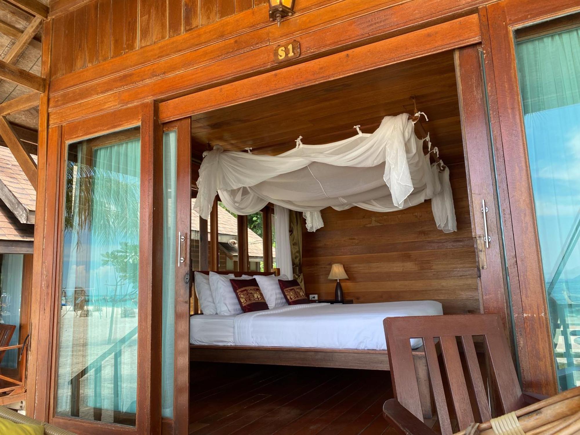 Lipe Beach Resort Esterno foto